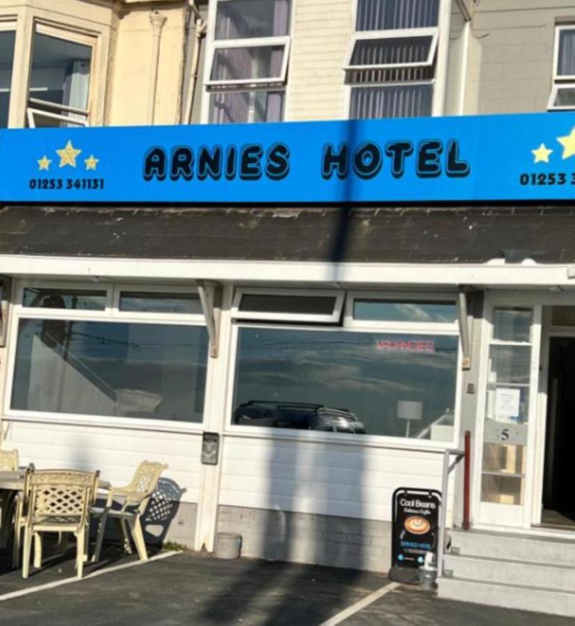 Arnies Hotel Blackpool Exterior photo